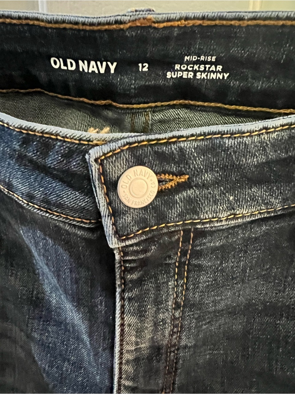 Old Navy Dark Distressed Rockstar Super Skinny Jeans - Picture 8 of 9